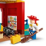 LEGO Toy Story Rancho Ecuestre de Blaze de 209 Piezas