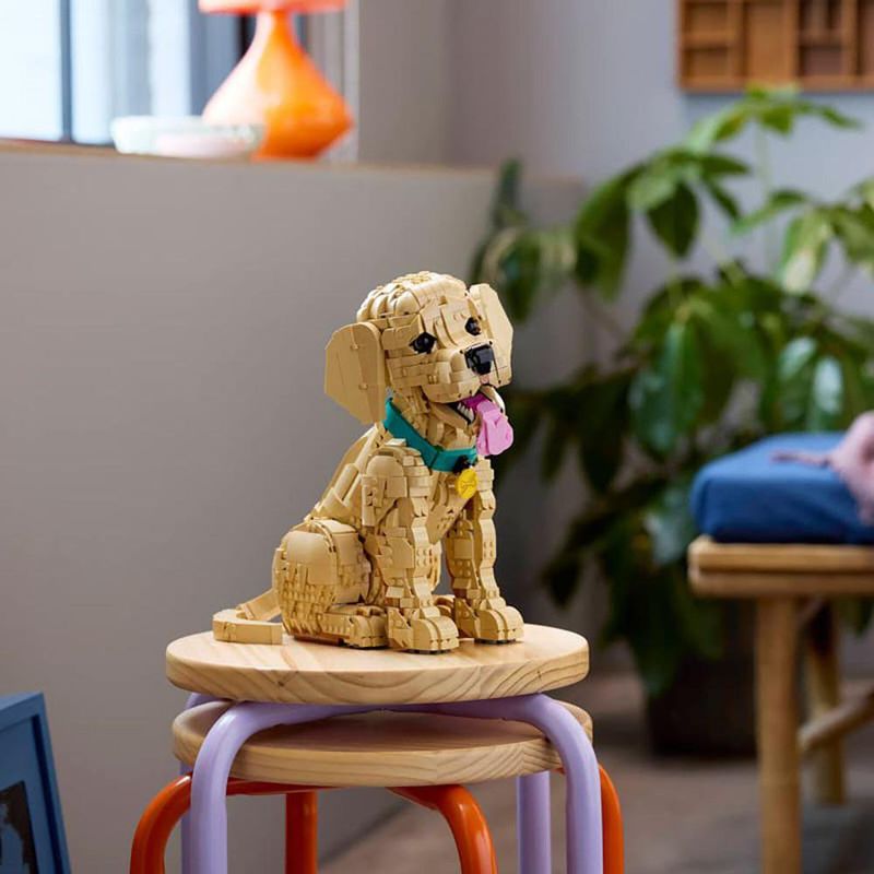 LEGO Icons Cachorro de Golden Retriever de 2,102 Piezas
