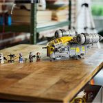 LEGO Star Wars The Razor Crest de 930 Piezas