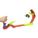 Hot Wheels Trucks Ataque de la Serpiente