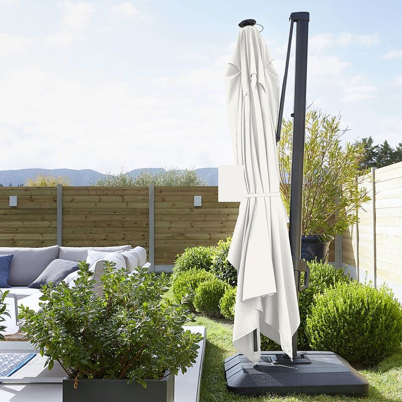 Sombrilla Banana Sonora II LED Solar Rectangular para Exterior 282 x 391 cm Blanca
