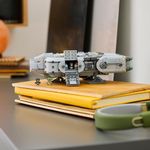LEGO Star Wars Nave Estelar Anzellana de 701 Piezas