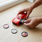 Carro Lanza Discos Disney Pixar Cars Rayo McQueen Color Rojo