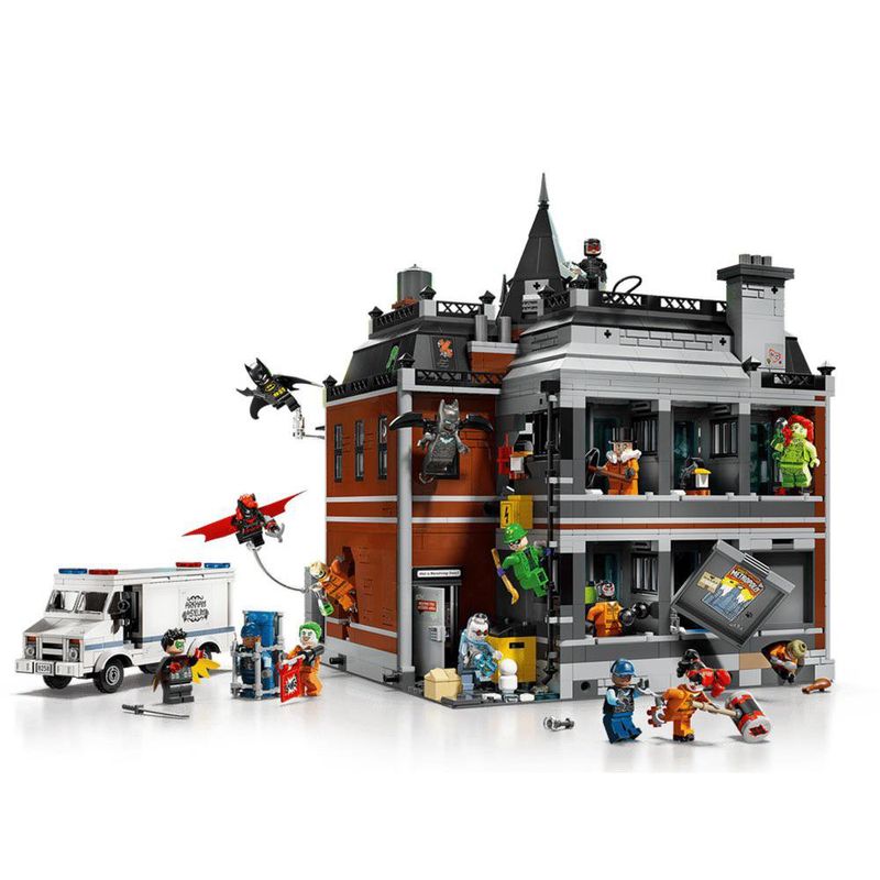LEGO Batman Asilo Arkham de 2953 Piezas