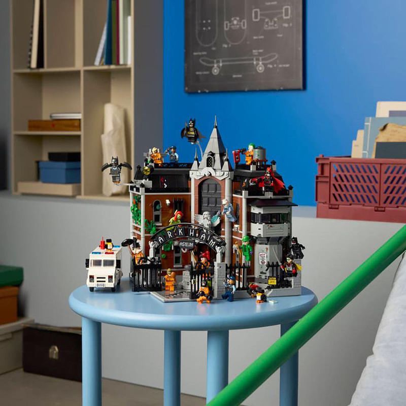 LEGO Batman Asilo Arkham de 2953 Piezas