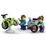 LEGO City Furgoneta de Aventura con Bicis de Montaña #60512 de 260 Piezas