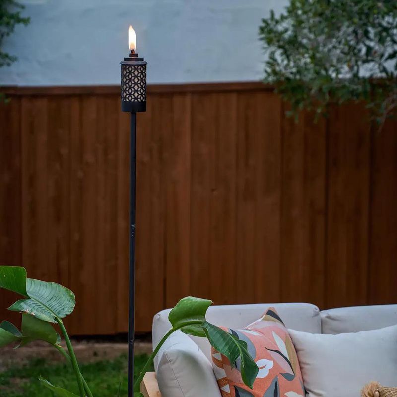 Antorcha Exterior TIKI Negra de Acero para Patio y Jardín