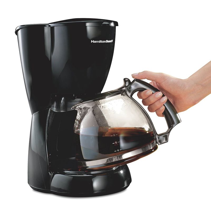 Combo HB de Cafetera para 12 Tazas con Plancha y Licuadora