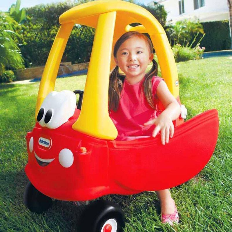 Carro Cozy Coupe - Little Tikes