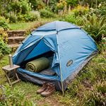 Carpa Iglú Montana para 2 Personas de 200 x 120 x 95 cm Color Azul