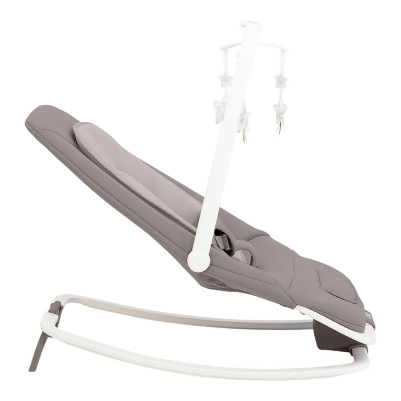 Mecedora Dreamer Strata Walnut para Bebé con Vibración, Sonidos y Arco de Juegos Beige