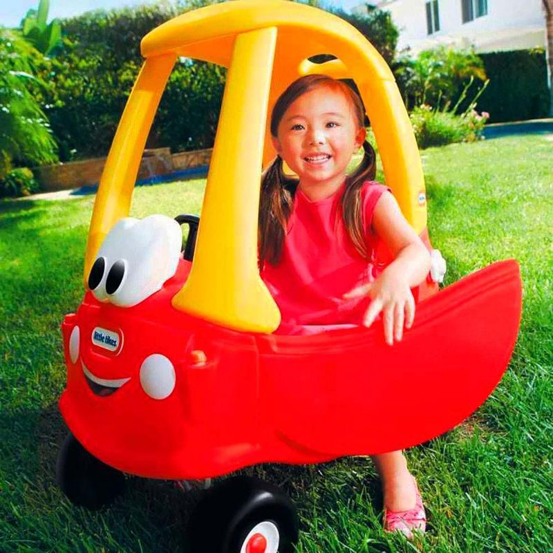 Carro Cozy Coupe - Little Tikes