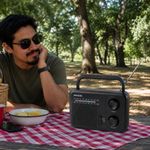 Radio Portátil Analógico con AM-FM Color Negro