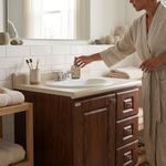 Mueble de Baño Sevilla con Lavamanos de PVC 24 plg Color Madera Cherry Mistic