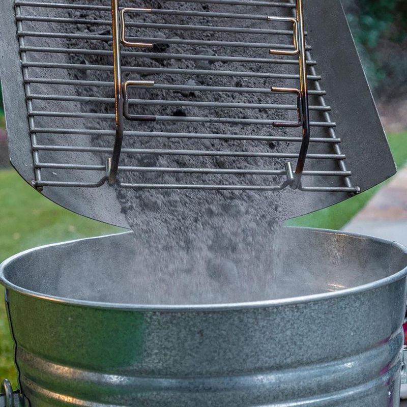 Parrilla de Carbón Wrangler con Repisa