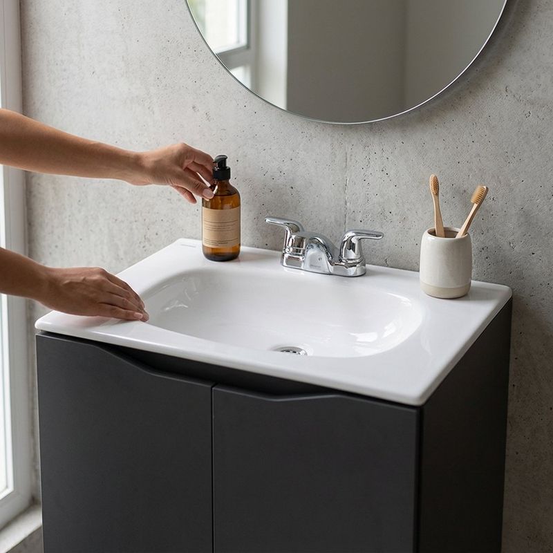 Mueble de Baño Aluvia Esencial con Lavamanos de Porcelana 86.4 x 60 x 45 cm