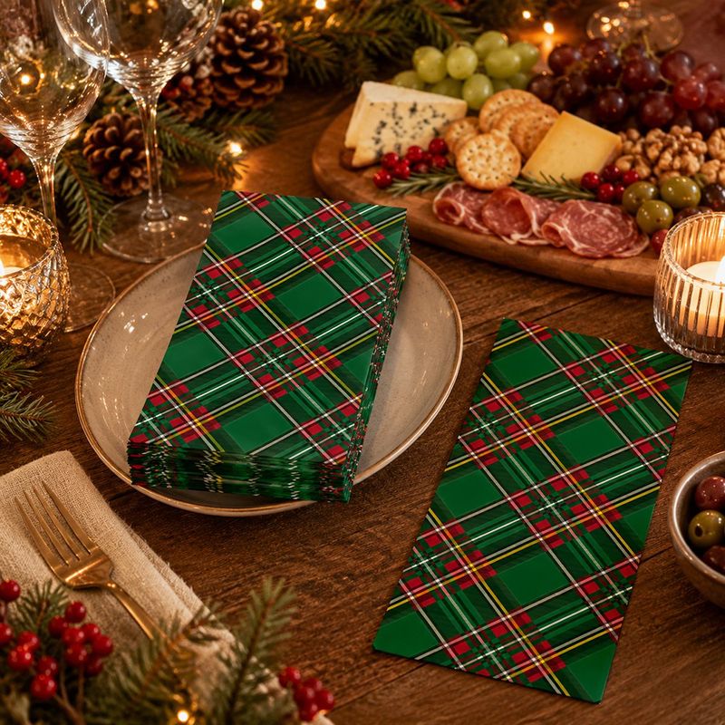 Set de 20 Servilletas Navideñas de 3 Capas 33 x 40 cm Cuadros Verdes