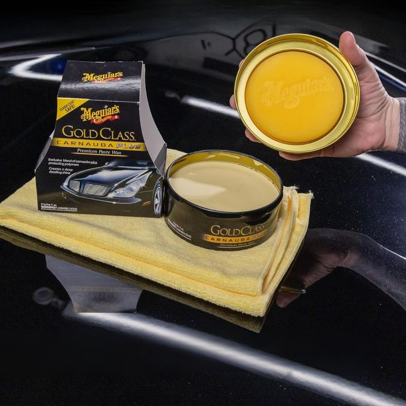 Cera para Auto en Pasta Gold Class Carnauba Plus de 311 g