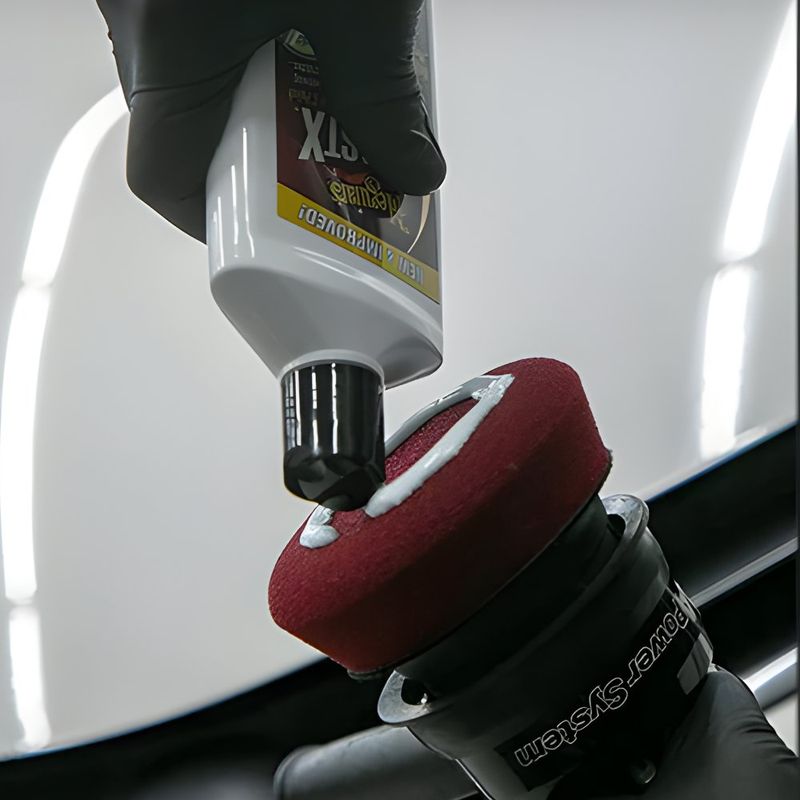 Limpiador y Pulidor Líquido para Plásticos de Auto PlastX de 296 mL