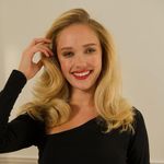 Cepillo Secador One Step Volumizer Plus 2 en 1 con Tecnología Iónica Negro y Rojo