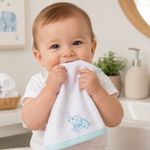 Toalla de Manos Infantil de Algodón 30 x 45 cm Diseño Elefante Blanco y Celeste