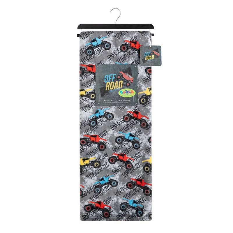 Throw Infantil con Diseño de Monster Trucks de 127 X 178 cm