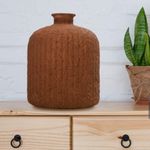 Botella Decorativa de Vidrio 18 cm Color Café Mate Diseño Daroca