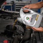 Aceite de Motor Semi Sintético 20W-50 GTX de 4.73 Litros