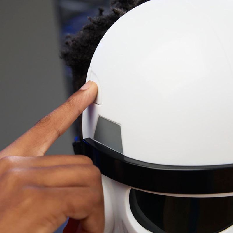 Máscara Electrónica de Star Wars Stormtrooper con Luces y Sonidos