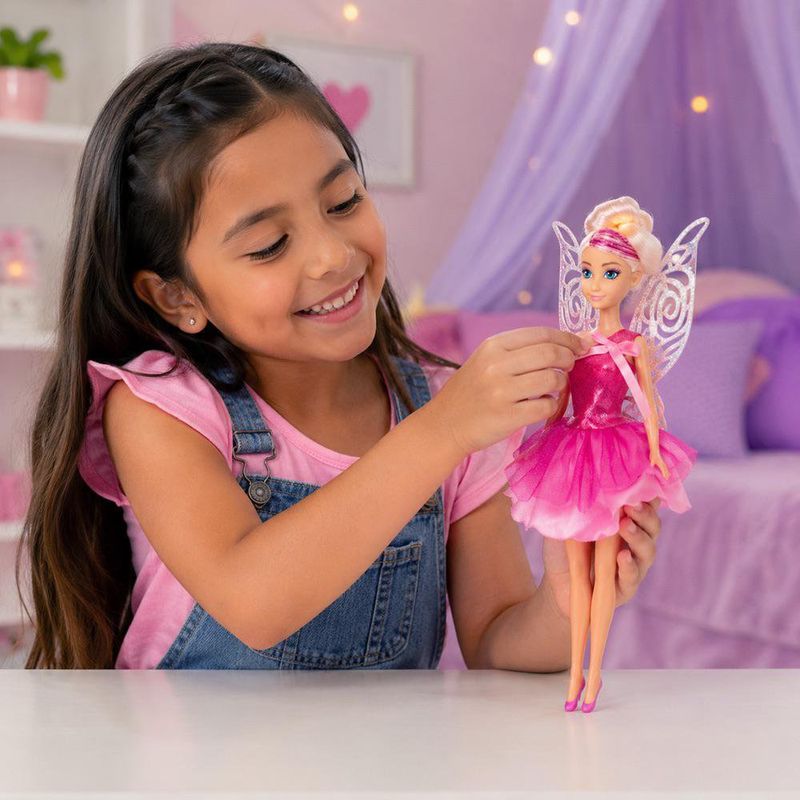 Muñeca Hada Dania de 12 plg Presentación Surtida