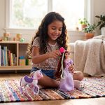 Muñeca Dania de 12 plg con Caballo y Accesorios Color Lila