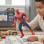 Figura de Acción Spider-Man Energizado Marvel Studios Brand New Day con Luces, Sonidos y Lanzador