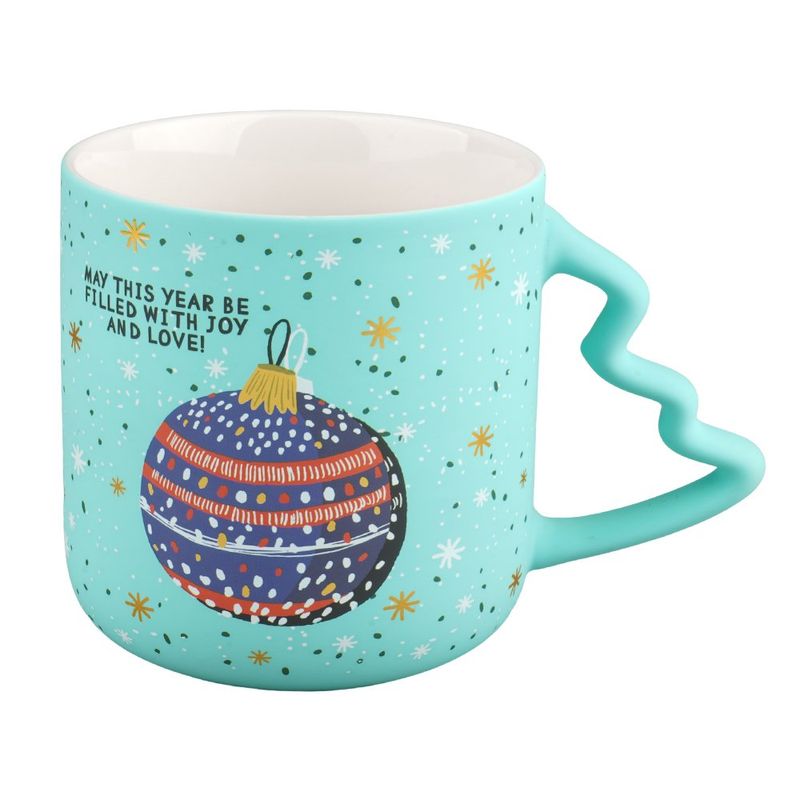 Taza Navideña con Asa en Forma de Árbol 12.8 Oz - Diseños Surtidos