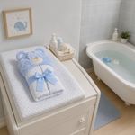Bata de Baño Infantil Celeste con Capucha de Oso, Moño y Estrellas