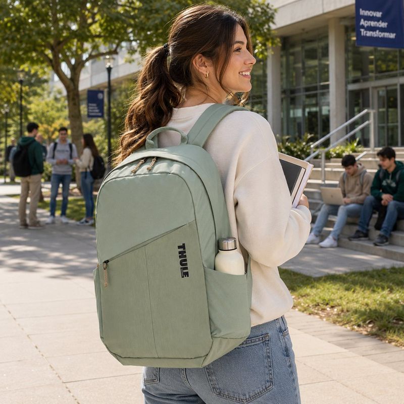 Mochila Notus 20 L para Laptop de 14 plg Color Quiet Green