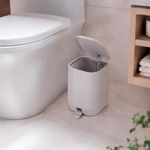 Basurero con Pedal de 6 Litros Color Beige