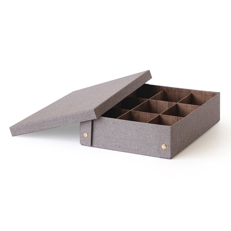 Caja Organizadora con 9 Compartimentos y Tapa Café 26 x 35 x 8.5 cm