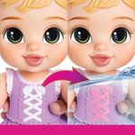 Muñeca Disney Princess Bebé Rapunzel de Baño con Accesorios y Cambio de Color