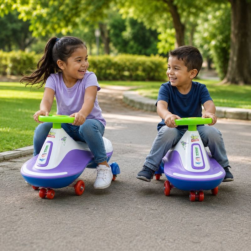 Vehículo Infantil Gira Gira Toy Story con Sonido y Luces LED Morado y Blanco