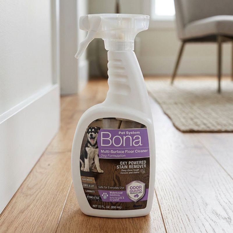 Limpiador en Espray para Piso con Oxy Power Fórmula para Hogar con Perros 650 Ml
