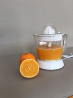 Exprimidor de Cítricos 1 L - Rosthal