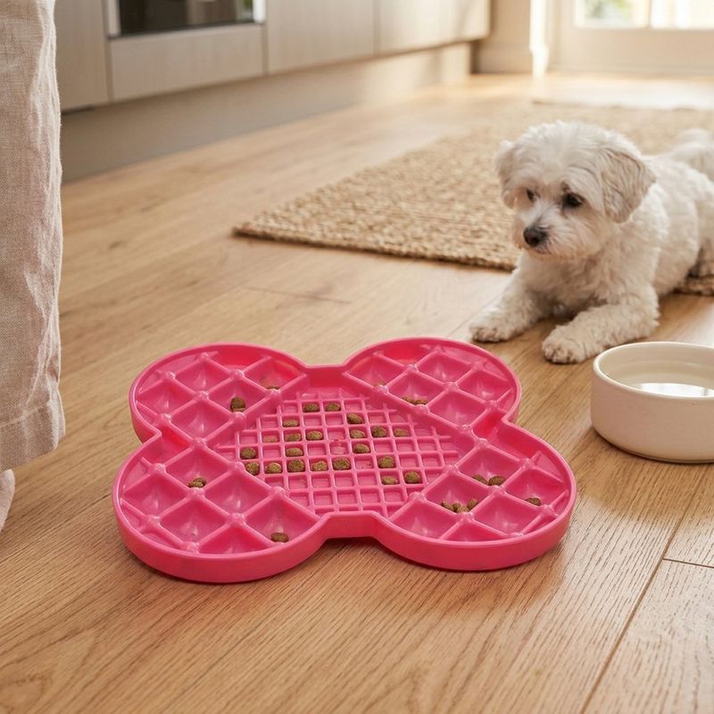Plato de Alimentación Lenta Slodog para Perro Pequeño Forma de Hueso Rosado 19 x 25 cm