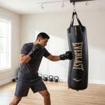 Saco de Boxeo Everlast Elite 2 de 100 lb Negro/Dorado 13" x 46"