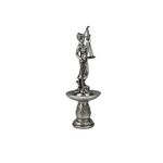 Figura Decorativa Dama de la Justicia Color Plateado 31 cm