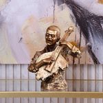 Figura Decorativa Músico Color Dorado 30 cm