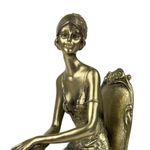 Figura Decorativa Dama Sentada Color Dorado 24.5 cm