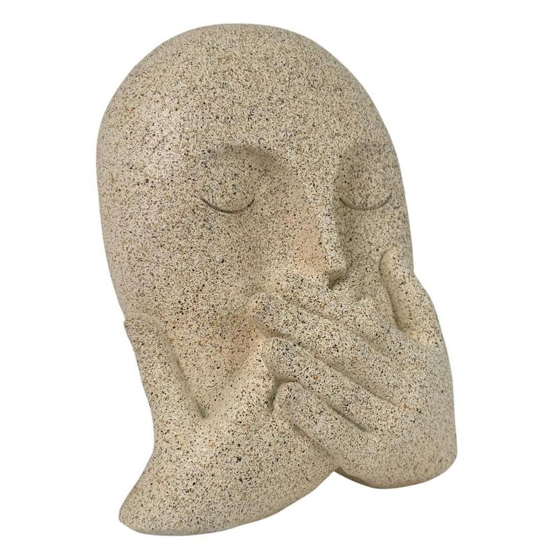 Figura Decorativa Rostro con Manos sobre la Boca Color Beige