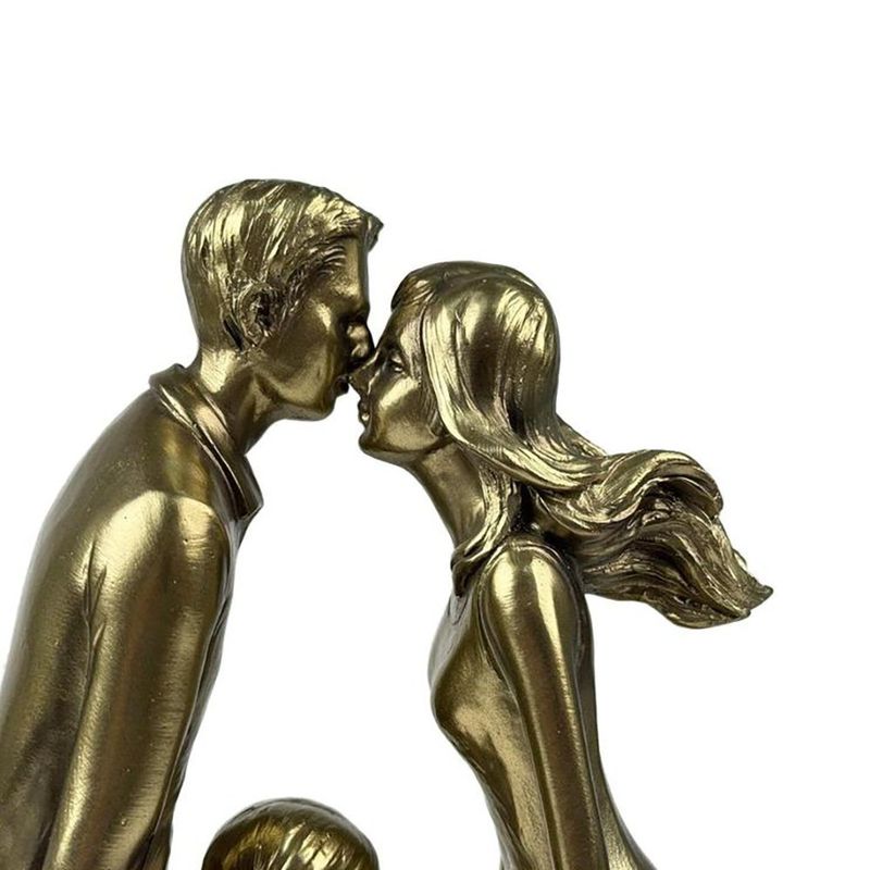 Figura Decorativa Familia Completa Color Dorado 29.3 cm