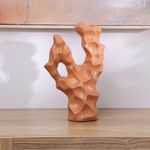 Figura Decorativa Abstracta Alta 27.5 cm Color Café