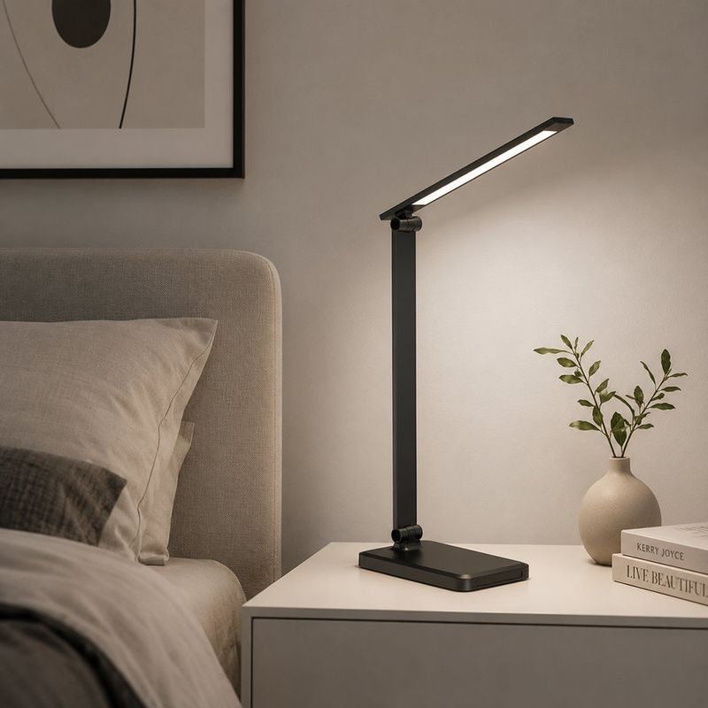 Lámpara LED de Escritorio Negra Ajustable con Función de Carga Integrada de 7.2W